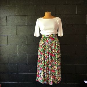 Gorgeous Floral Liz Claiborne Skirt